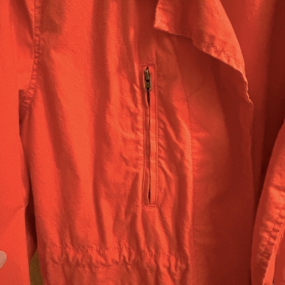 Old Navy jacket in a beautiful persimmon color. Button front size Large. - Picture 4 of 5